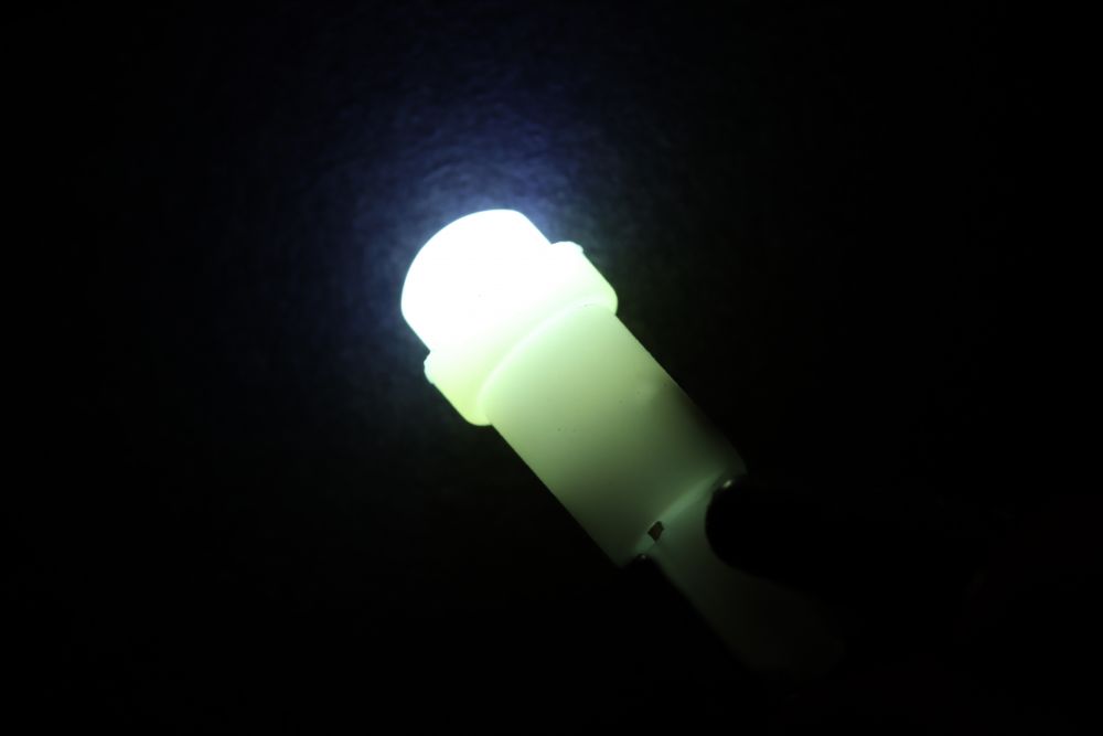 T5高輝度LEDウェッジ 24V ホワイト