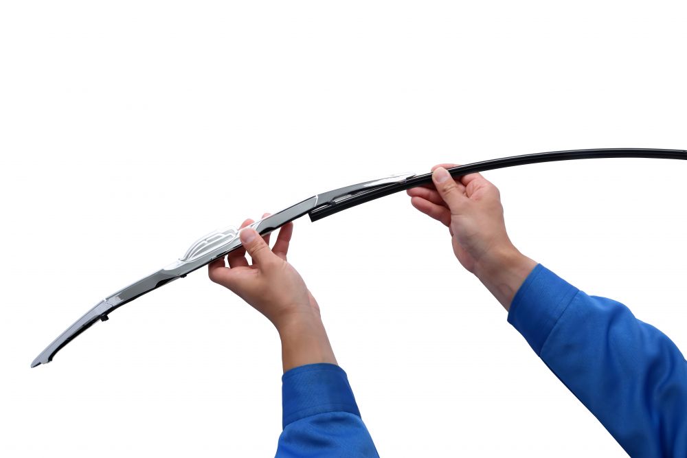 ワイパーブレード エアロタイプ用替えゴム 650MM