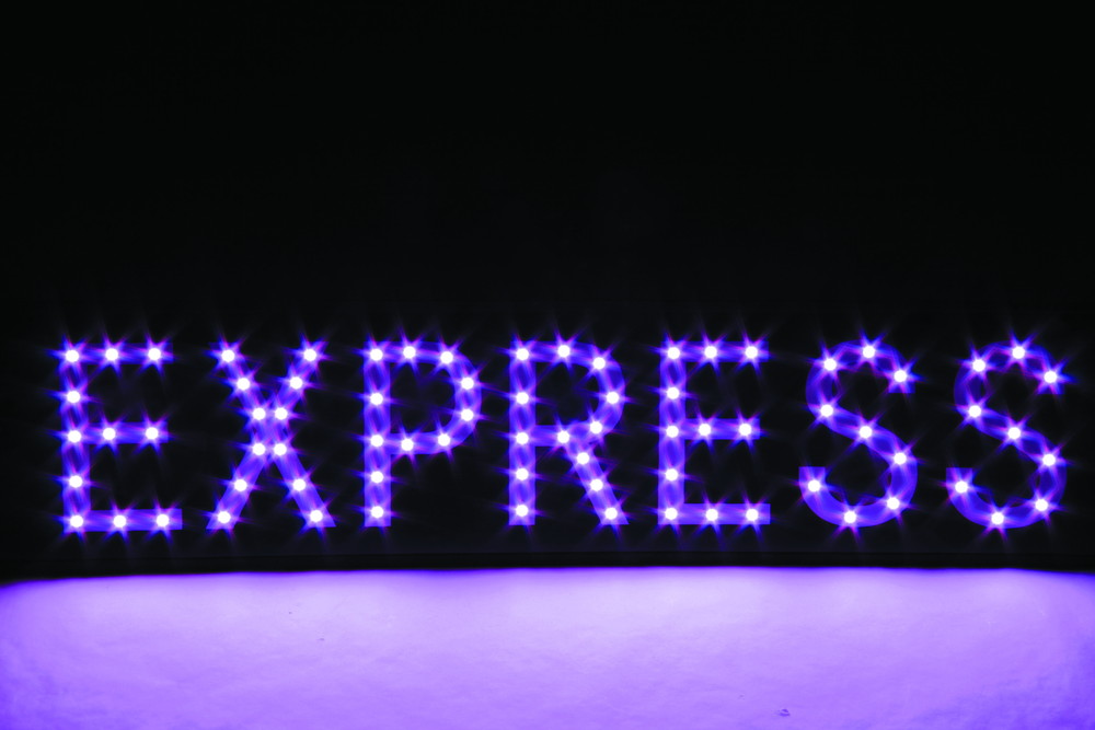 LEDプレート(EXPRESS) ピンク